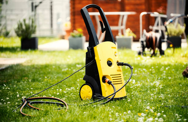 Best Gutter Cleaning  in Dover, DE